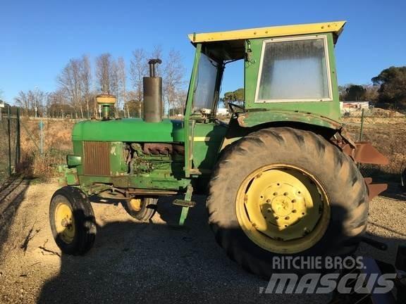 John Deere 3135 Traktorji
