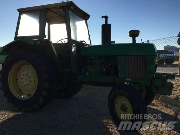 John Deere 3135 Traktorji