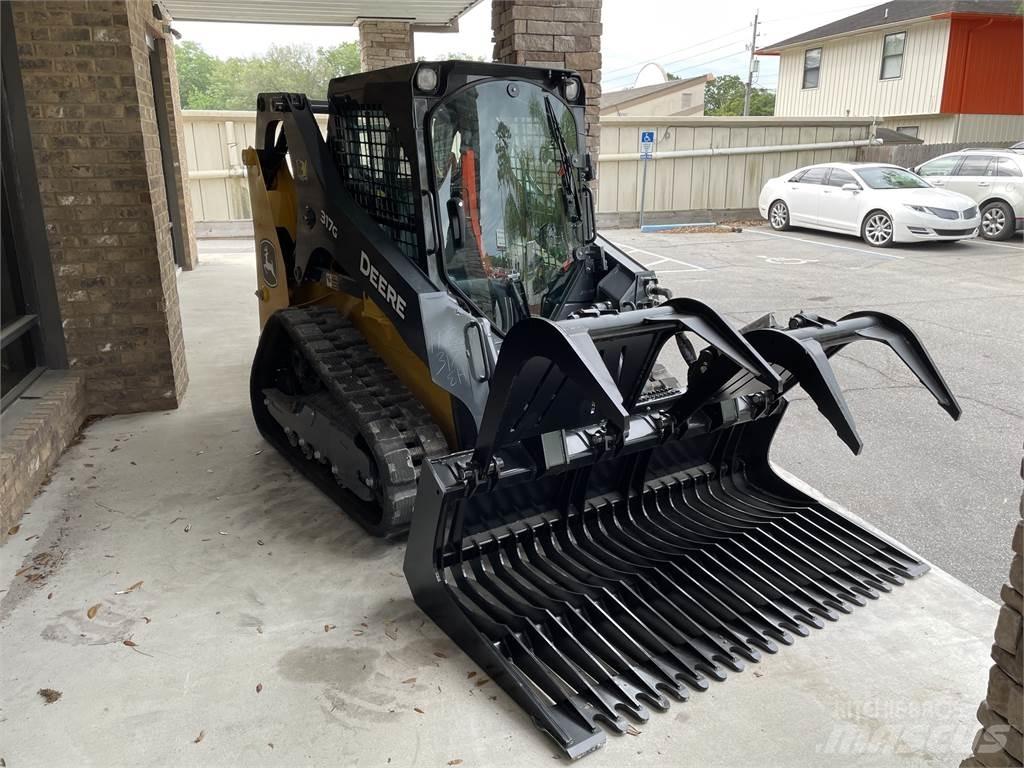 John Deere 317G Mini nakladalci