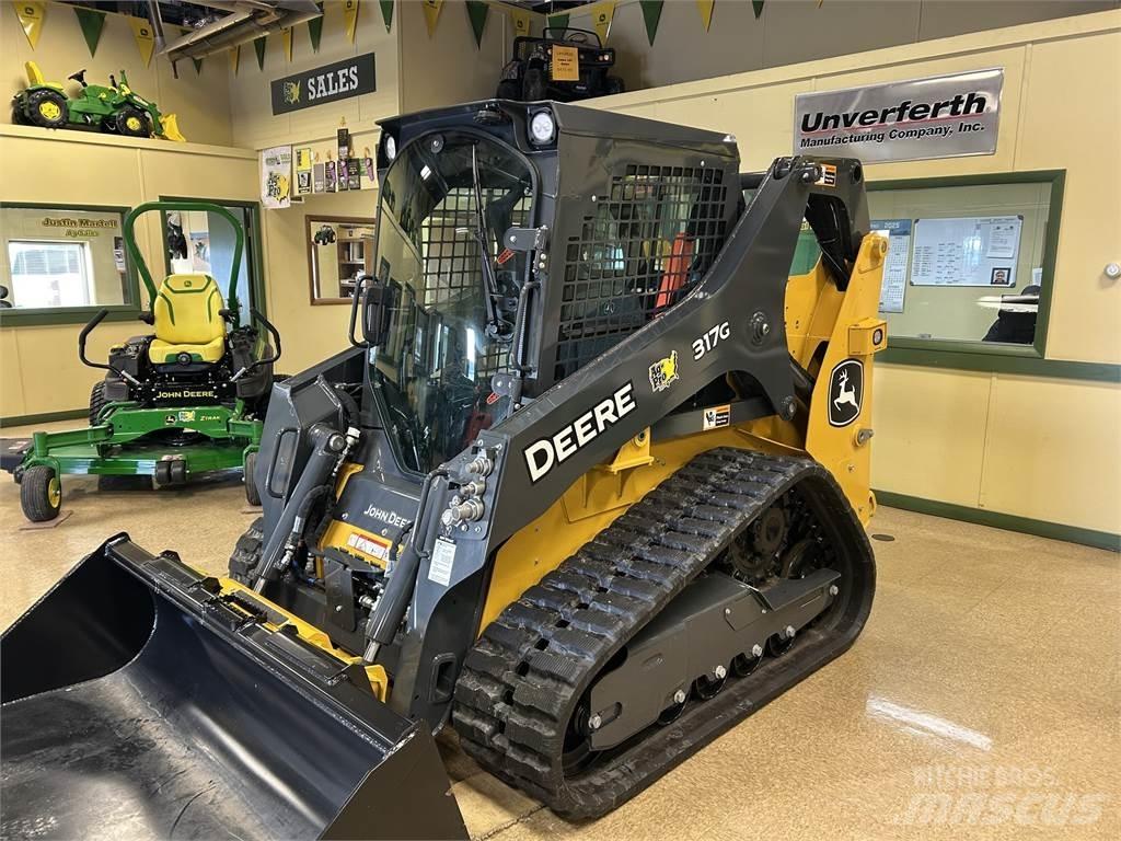 John Deere 317G Mini nakladalci