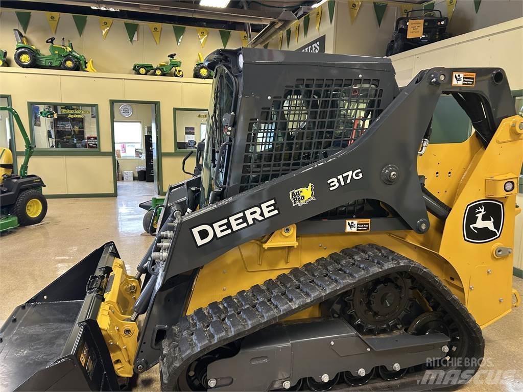 John Deere 317G Mini nakladalci