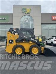 John Deere 318G Skid steer mini nakladalci