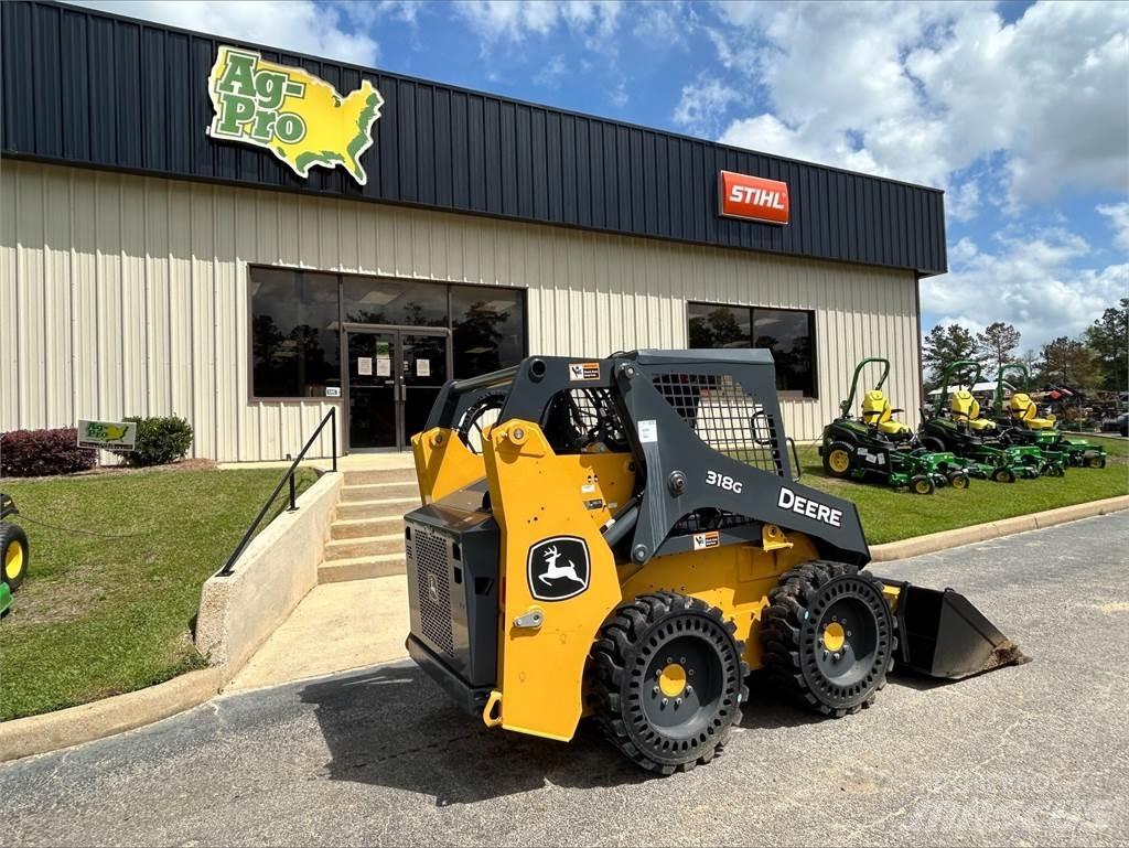 John Deere 318G Skid steer mini nakladalci