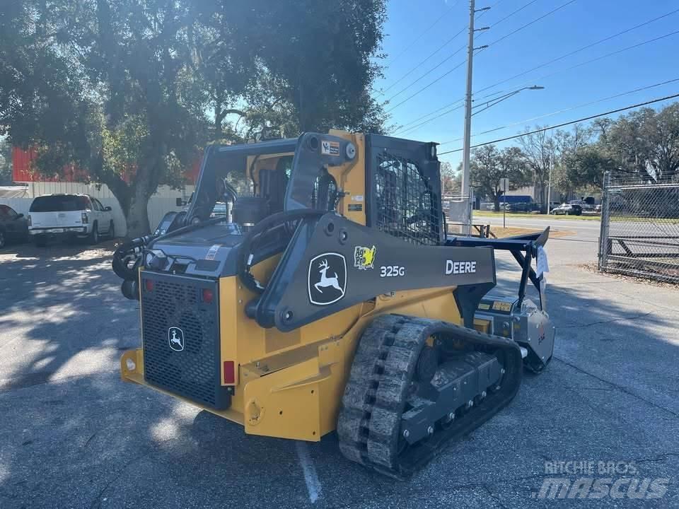 John Deere 325G Mini nakladalci