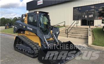 John Deere 331G Mini nakladalci