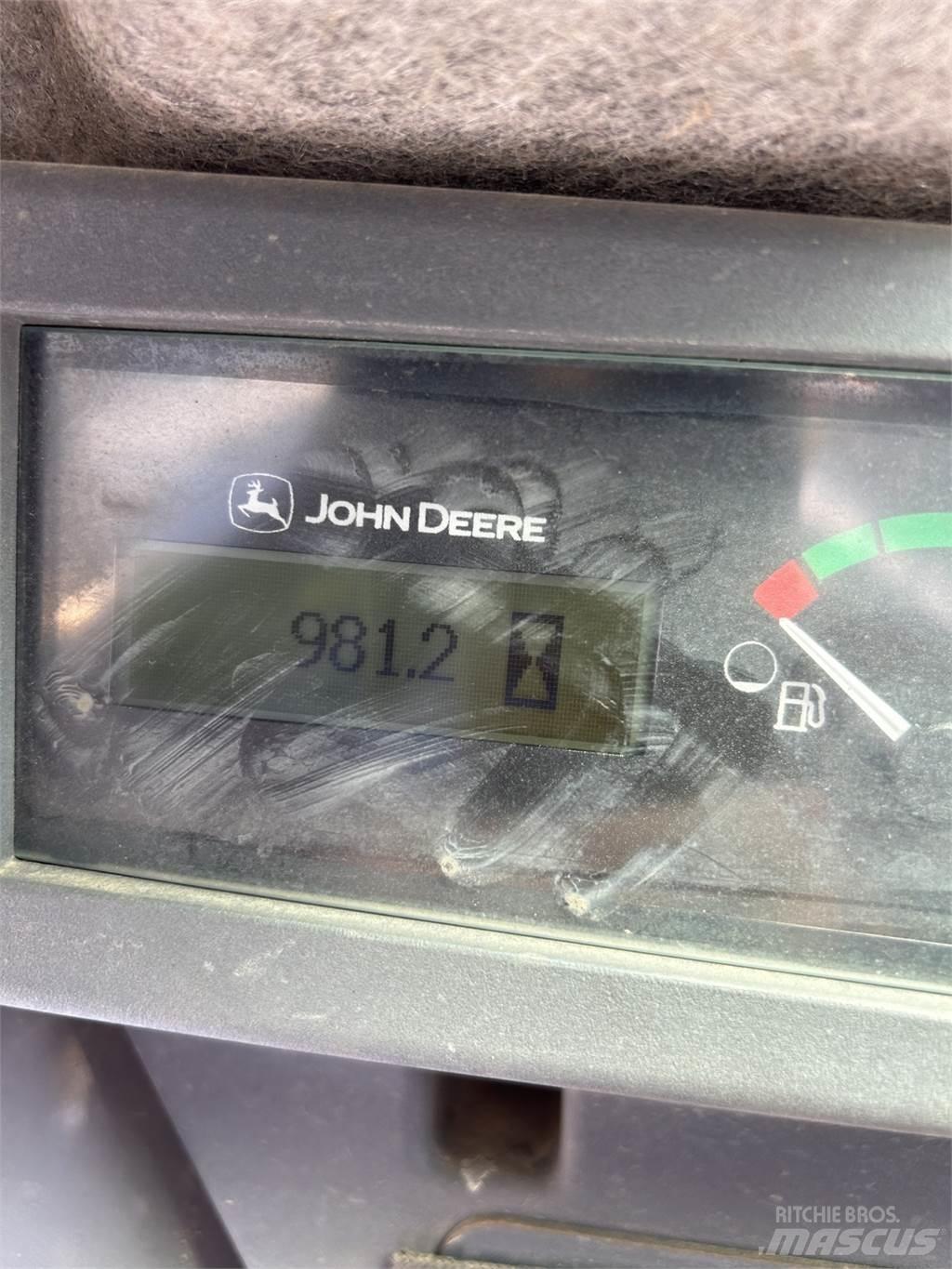 John Deere 331G Mini nakladalci