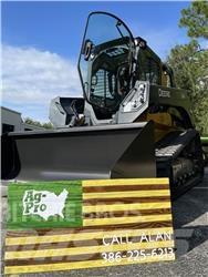 John Deere 331G Skid steer mini nakladalci
