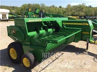John Deere 348 Balirke (kvadratne bale)