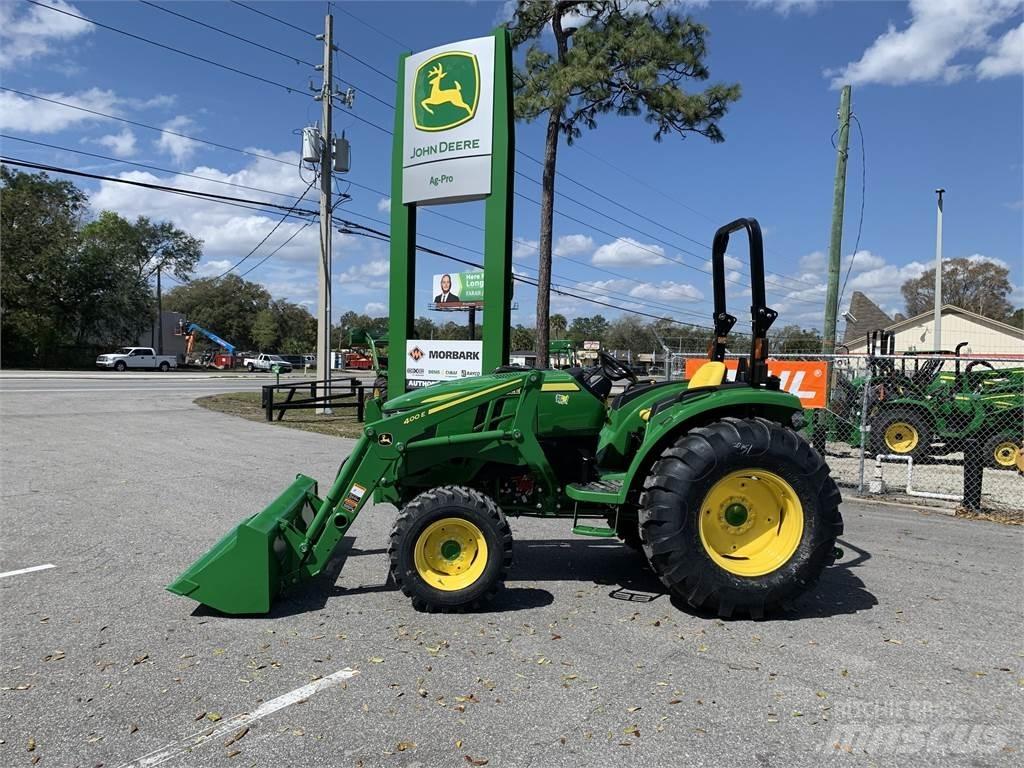 John Deere 4044M Traktorji