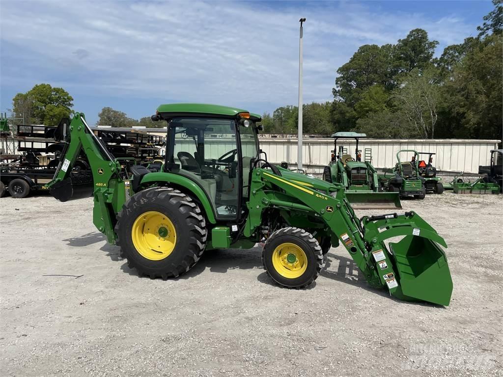 John Deere 4066R Traktorji