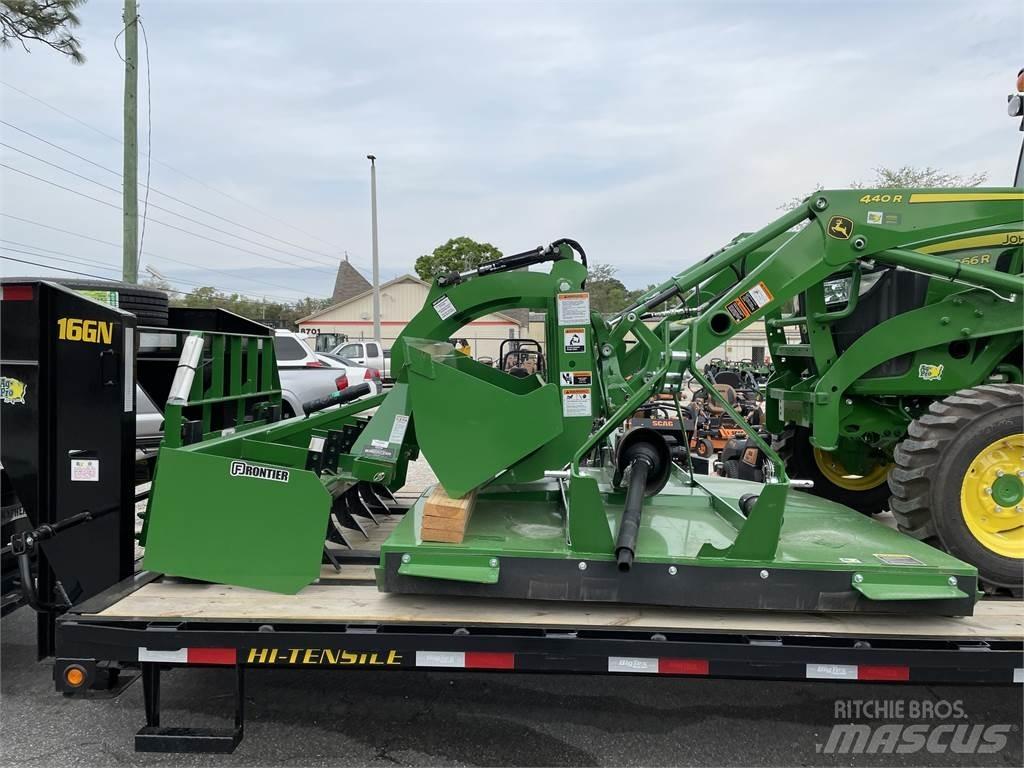John Deere 4066R Traktorji