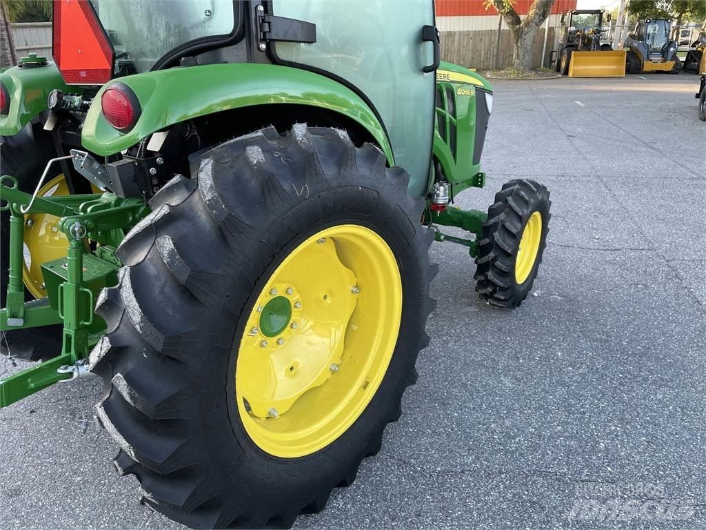 John Deere 4066R Traktorji