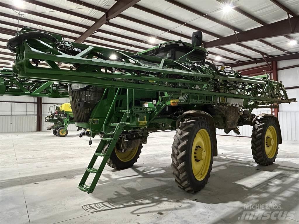 John Deere 412R Vlečne škropilnice
