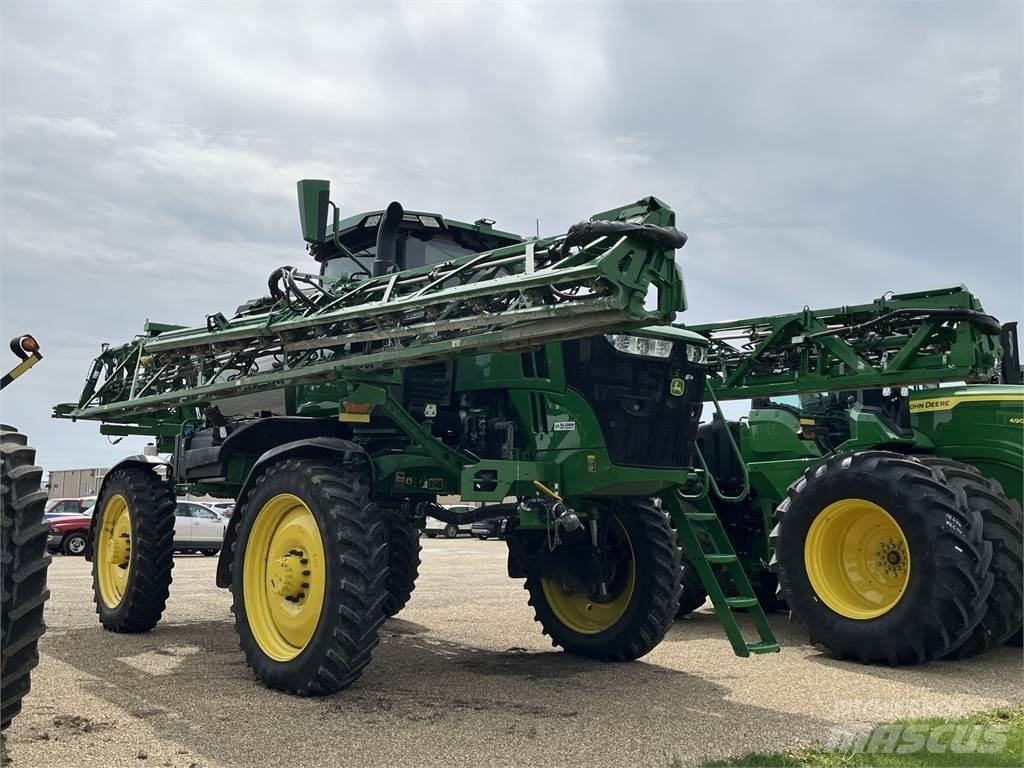 John Deere 412R Vlečne škropilnice