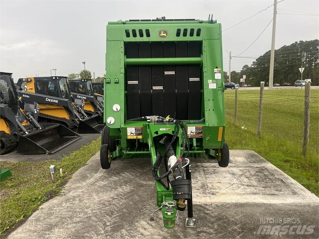 John Deere 450E Balirke (okrogle bale)