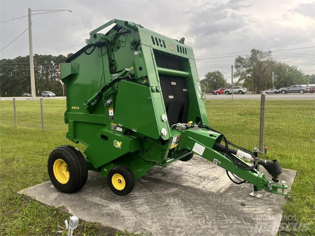 John Deere 450E Balirke (okrogle bale)