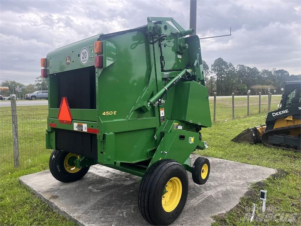 John Deere 450E Balirke (okrogle bale)