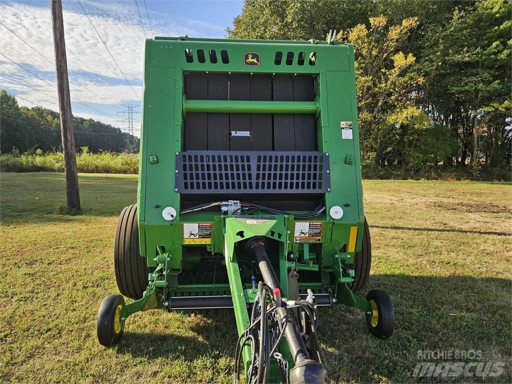 John Deere 451M Balirke (okrogle bale)