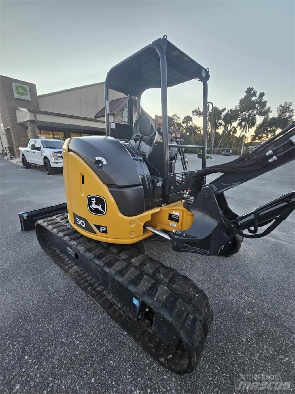 John Deere 50 P Mini bagri <7t