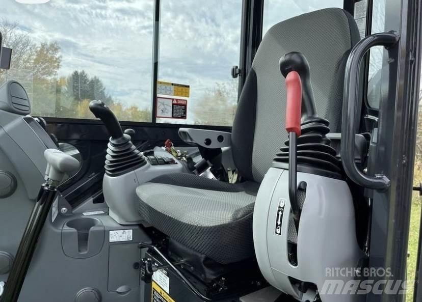 John Deere 50 P Mini bagri <7t