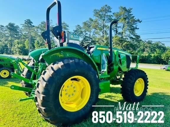 John Deere 5045E Traktorji