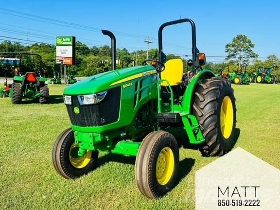 John Deere 5045E Traktorji