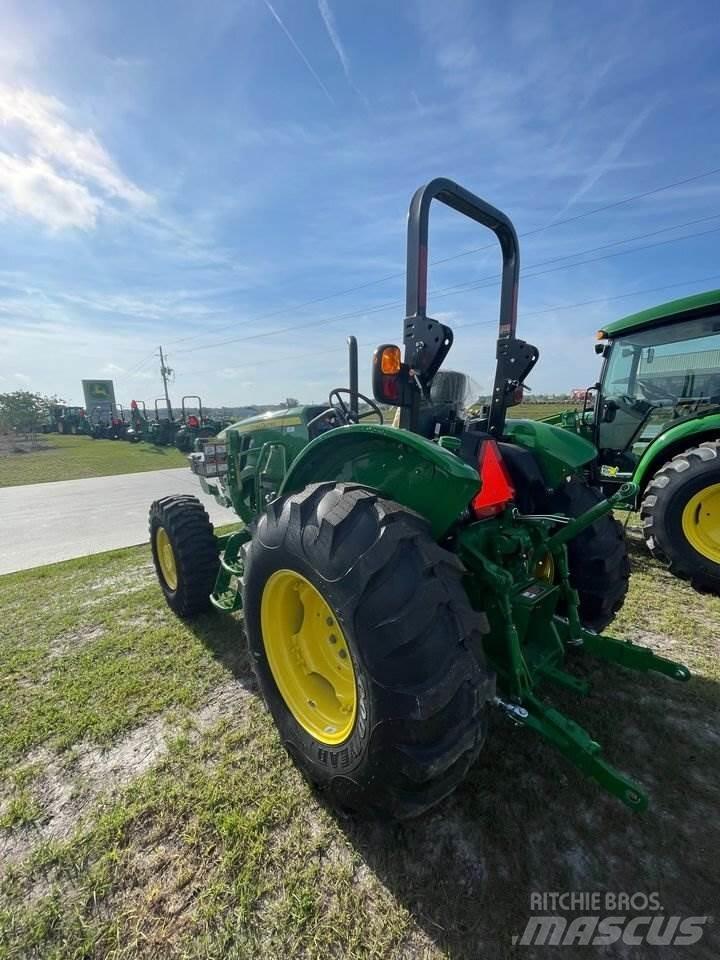 John Deere 5060E Traktorji