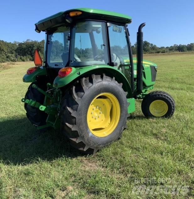 John Deere 5075E Traktorji