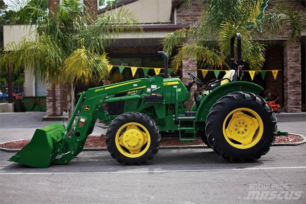John Deere 5075E Traktorji