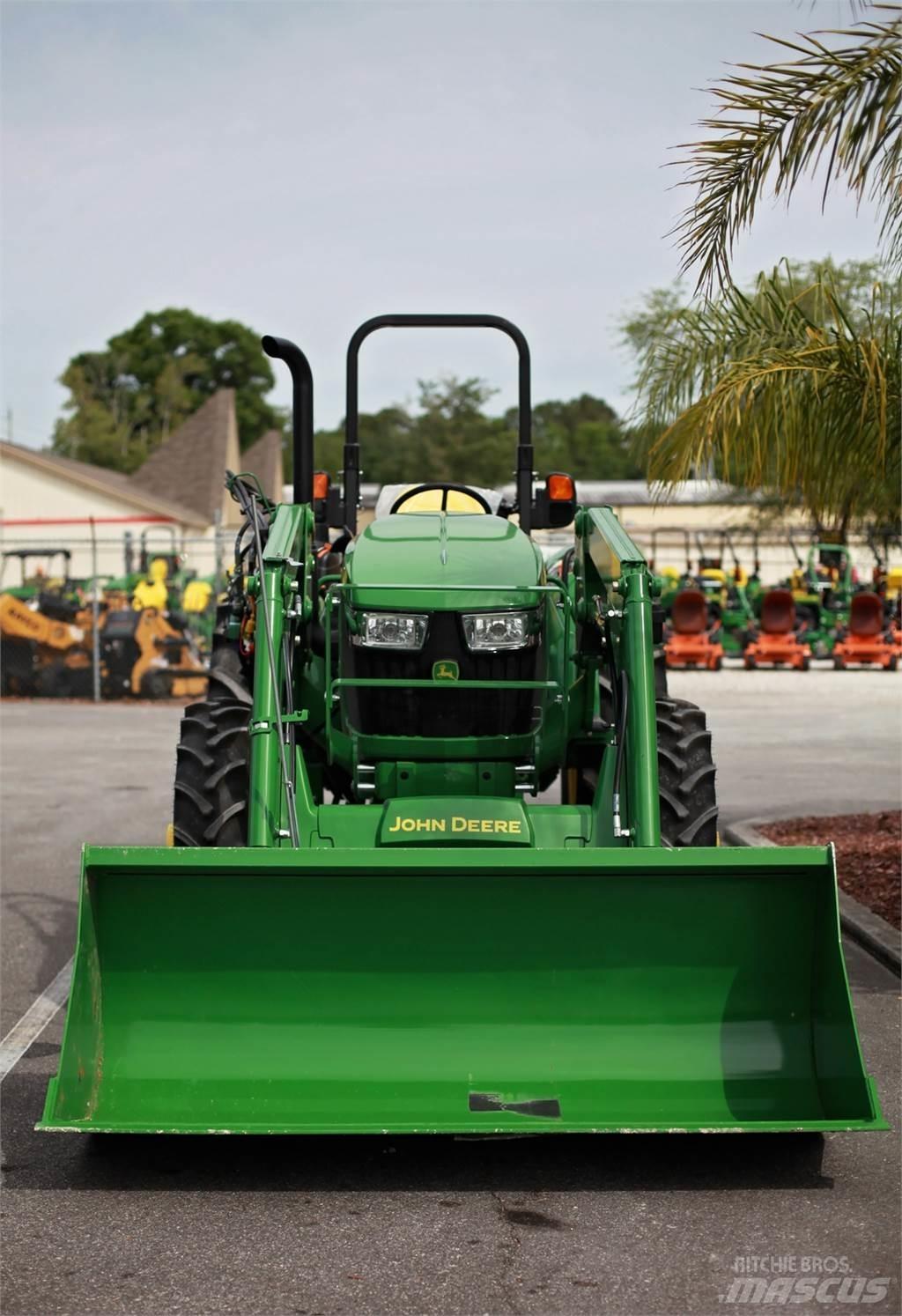 John Deere 5075E Traktorji