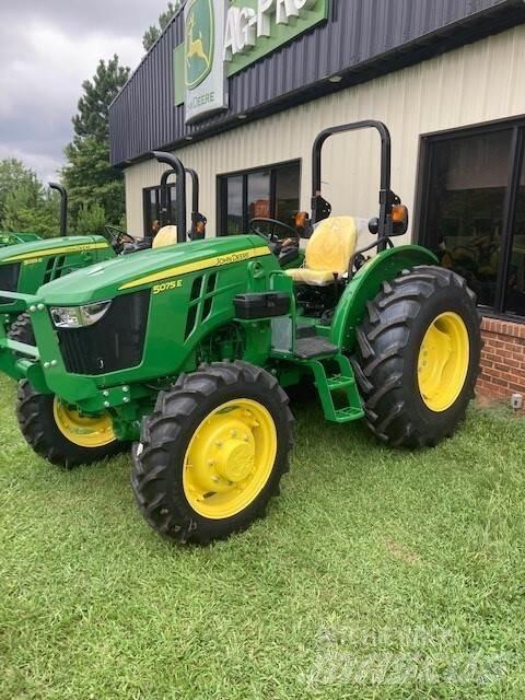 John Deere 5075E Traktorji