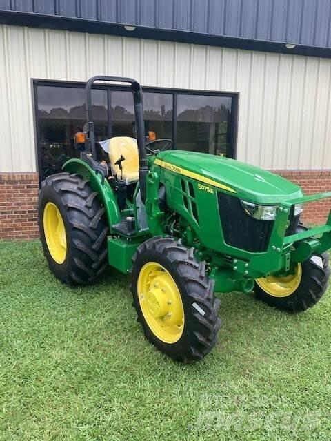 John Deere 5075E Traktorji
