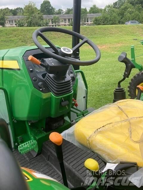 John Deere 5075E Traktorji