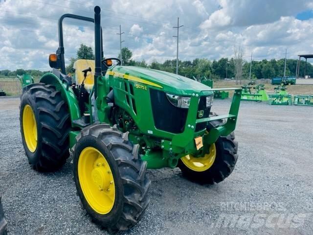 John Deere 5075E Traktorji