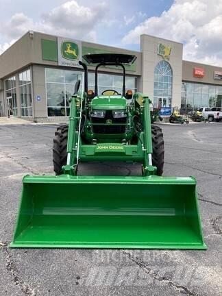 John Deere 5075E Traktorji