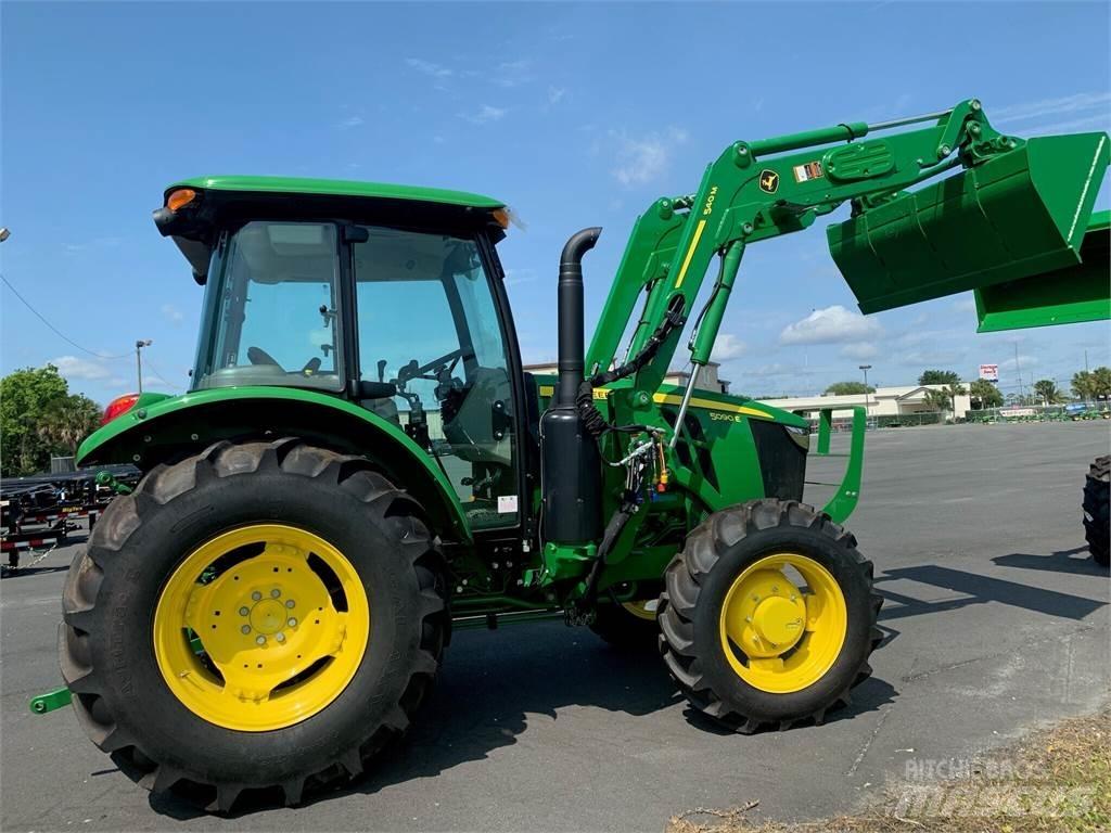 John Deere 5090E Traktorji
