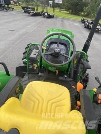 John Deere 5100E Traktorji