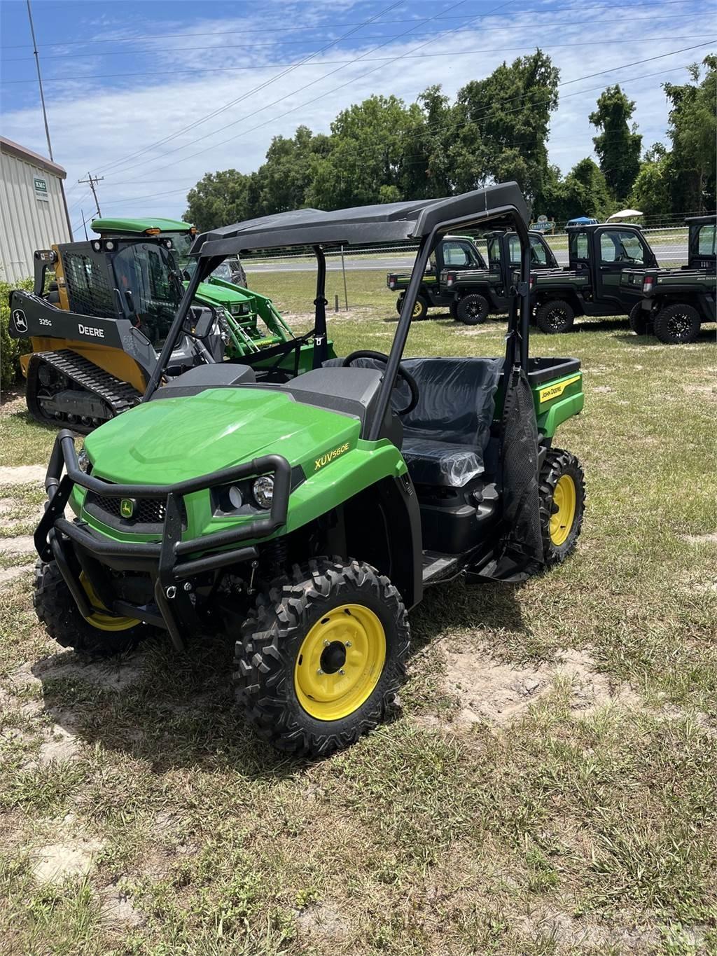 John Deere 560E Pomožni stroji
