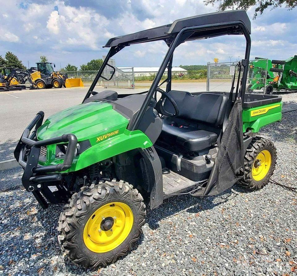 John Deere 560E Pomožni stroji