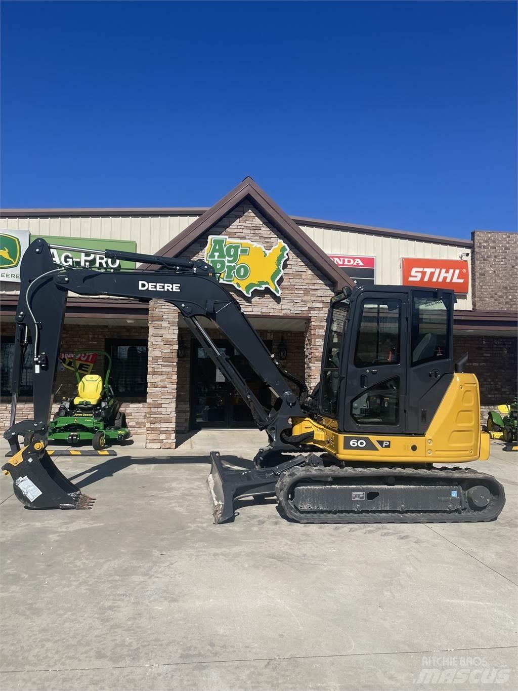 John Deere 60 P Mini bagri <7t