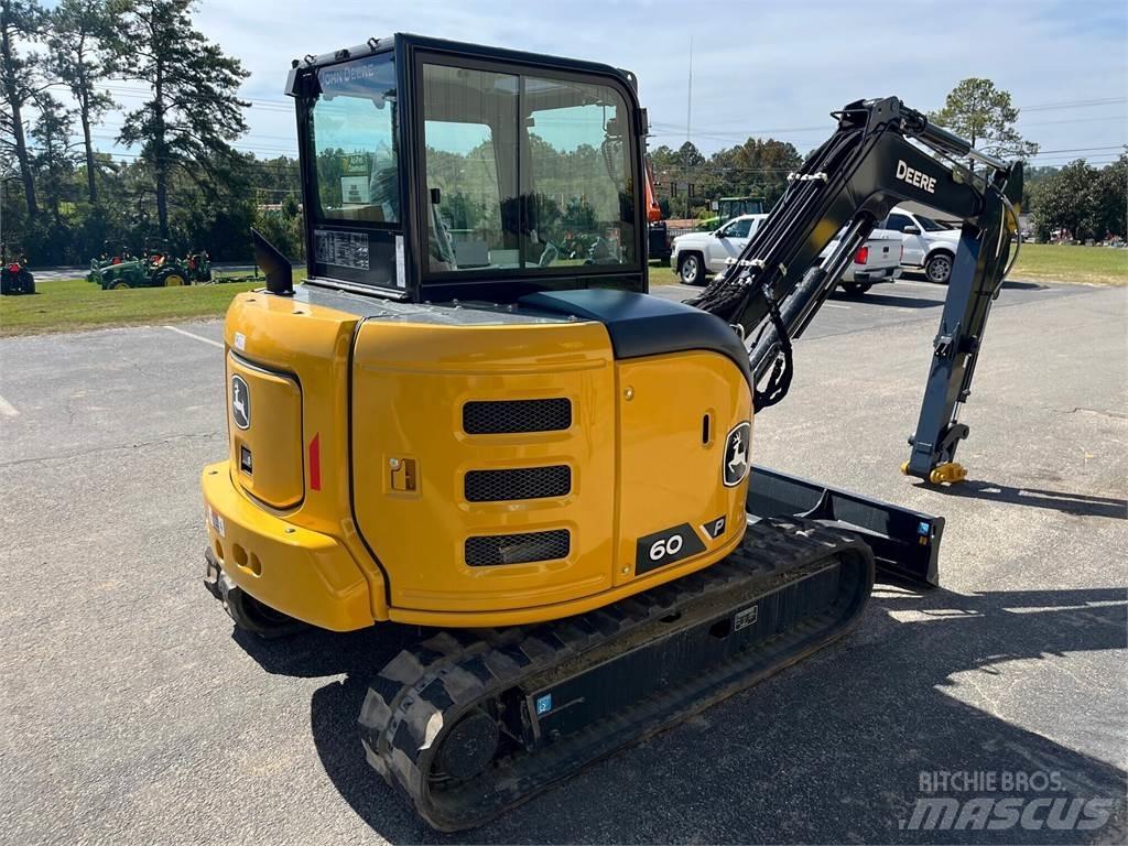 John Deere 60 P Mini bagri <7t