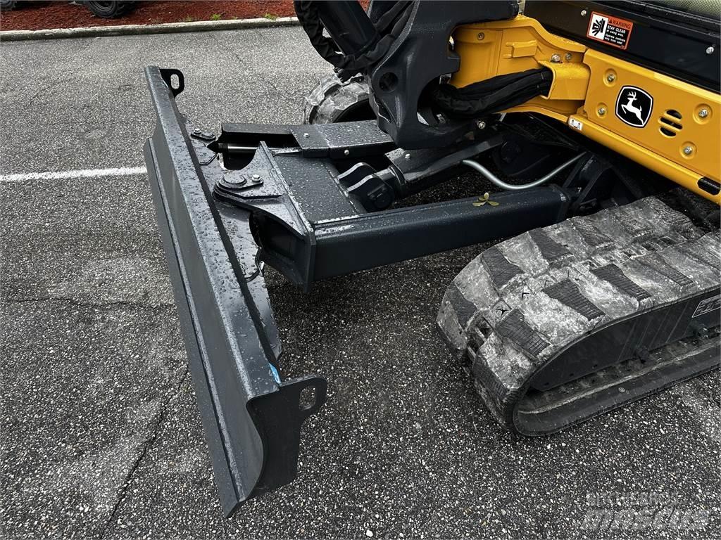 John Deere 60 P Mini bagri <7t
