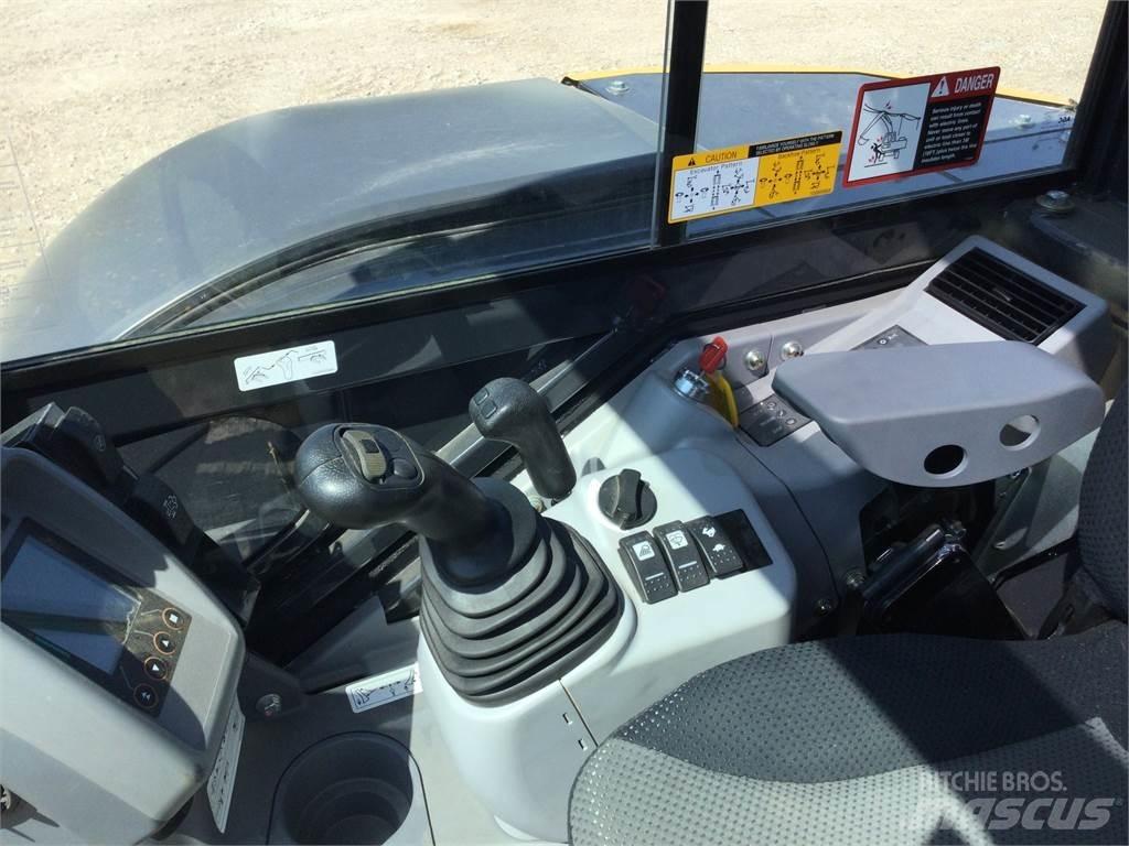John Deere 60 P Mini bagri <7t