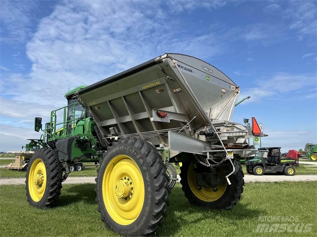 John Deere 600R Vlečne škropilnice