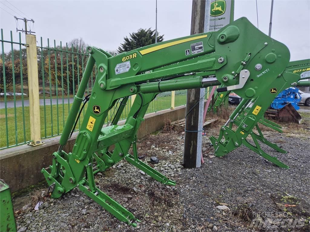 John Deere 603R Traktorji