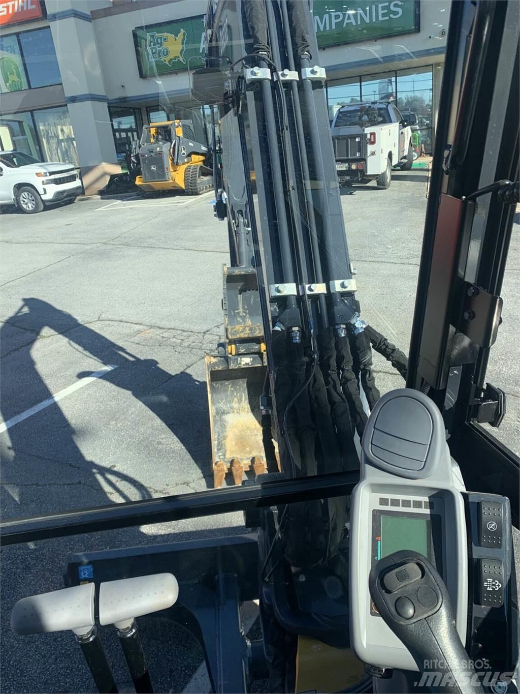 John Deere 60P Dolgo sežni bagri
