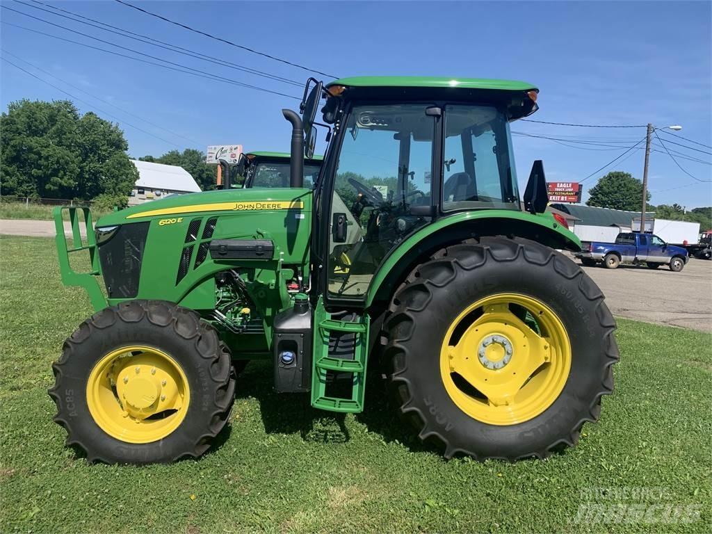 John Deere 6120E Traktorji