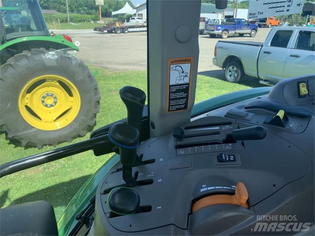 John Deere 6120E Traktorji