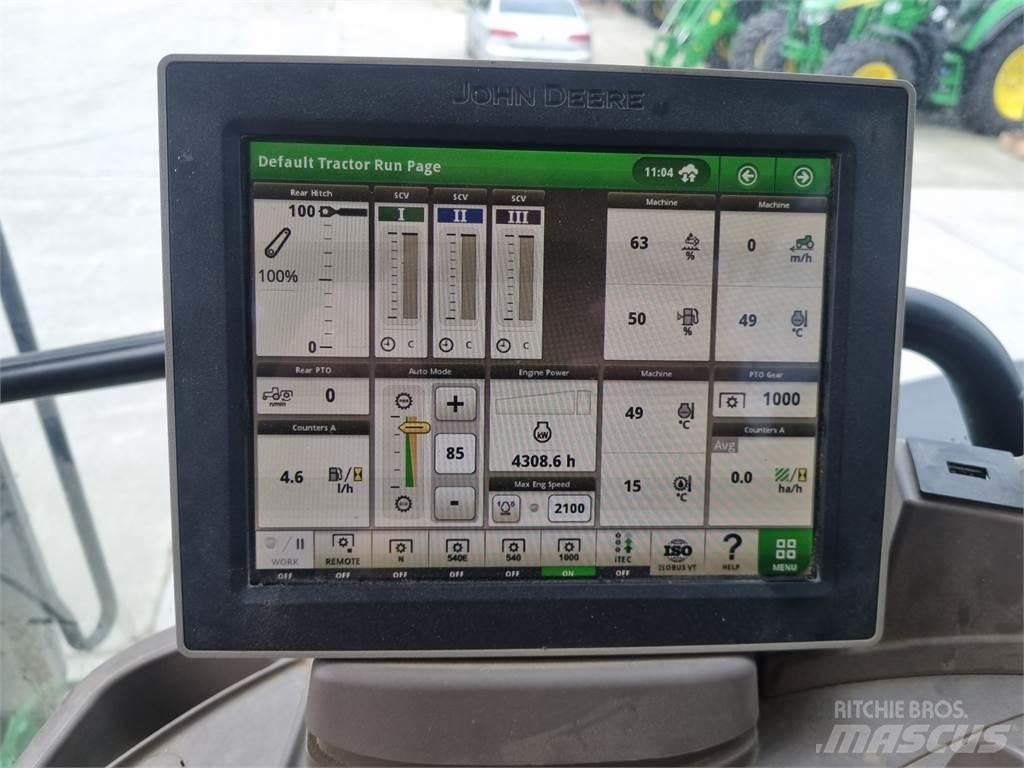John Deere 6215R Traktorji