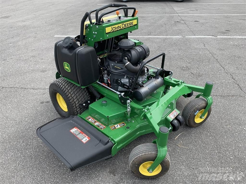 John Deere 652R Vrtni traktor kosilnice